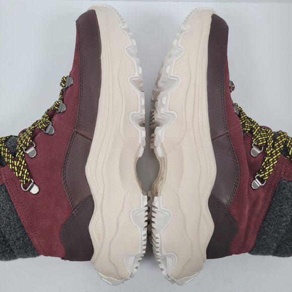 Sorel Kinetic Breakthru Conquest Women's Cinder Bloodstone Boots US Sz 9.5 NWOT - Picture 7 of 10